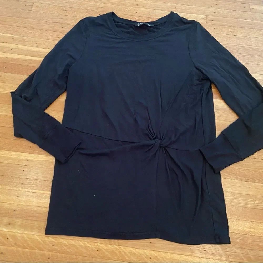 Athleta Nirvana Twist Front Sweatshirt in Black